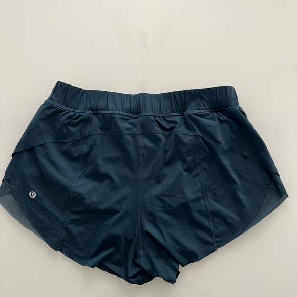 Lululemon Lightweight Running Shorts Teal | Size: W6 - Picture 2 of 6
